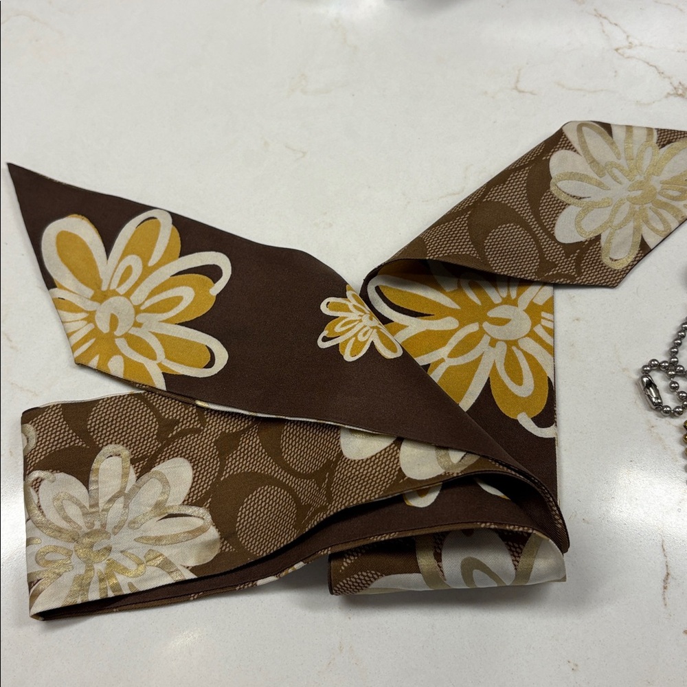 Coach Metalic Tags Scarf Bundle - Picture 3 of 9